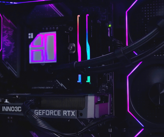 PC YNSTORE x Nova x Inno3D ( R7 7800x3D / 32GB / 500GB / RTX 5080 16GB ) 3